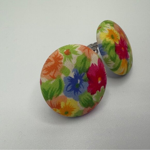 Floral Button Earrings - Clip On - Picture 6 of 8